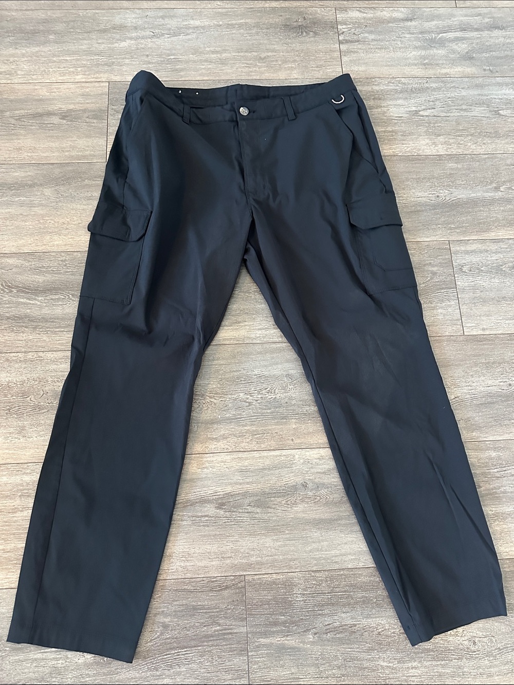 Columbia Men's Black Cargo Pants with Utility D-Ring